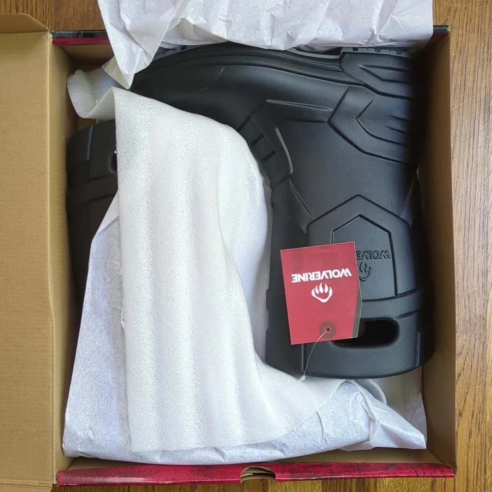 NIB Wolverine Scout Boot Oil And Slip Resistant Black Men's Size 9